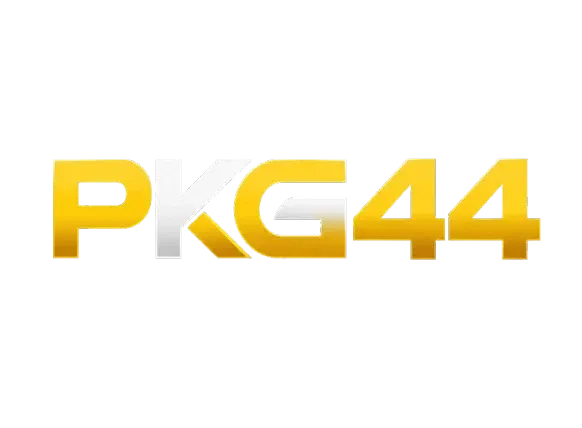 โลโก้ PKG44 ตัวอักษรตัวหนาสามมิติบนพื้นโปร่ง ตัว P ตัว G และเลข 44 เป็นสีทองขัดเงาไล่แสงเป็นประกาย ส่วนตัว K ตรงกลางเป็นสีเงินโครเมียม ทุกตัวอักษรมีขอบไฮไลต์สว่างและเงาตกด้านล่าง